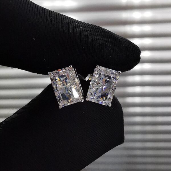 925 Silver Emerald Cut Diamond Earring