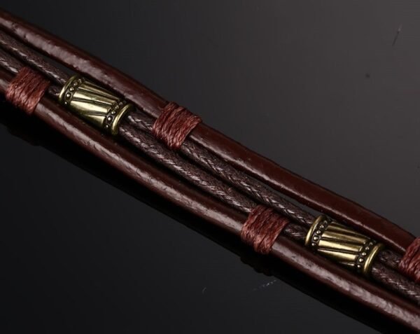 Retro Style Genuine Leather Bracelet - Image 4