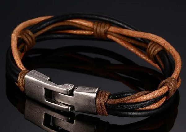 Retro Style Genuine Leather Bracelet - Image 3