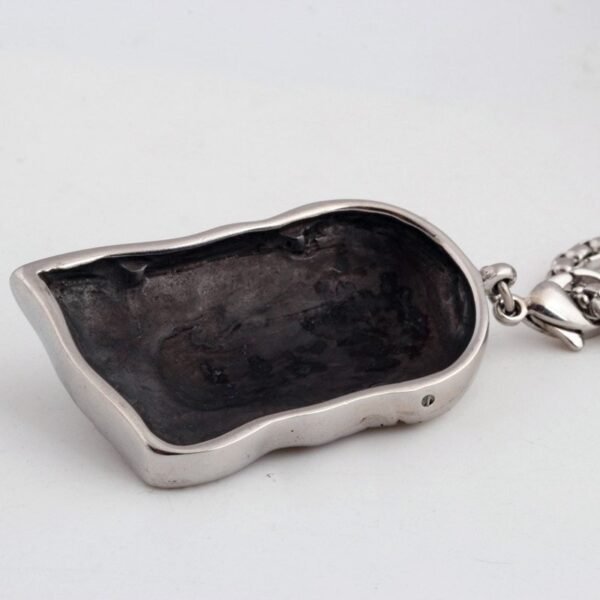 Vintage Silver Jesus Piece Chain - Image 7