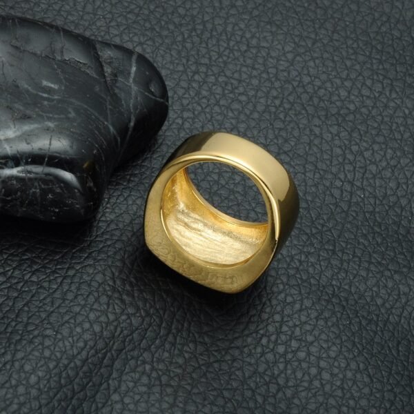 Classic "Don Mafo II" Signet Diamond Ring - Image 4