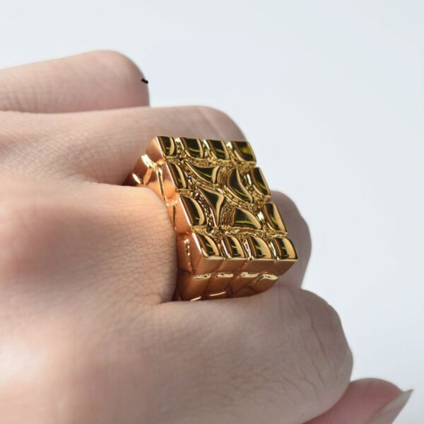 Gold Gloss Finish Signet Nugget Ring - Image 5