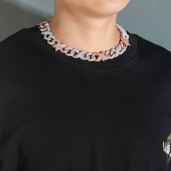Two-tone Star Eye Buckle Cuban chain - Image 4