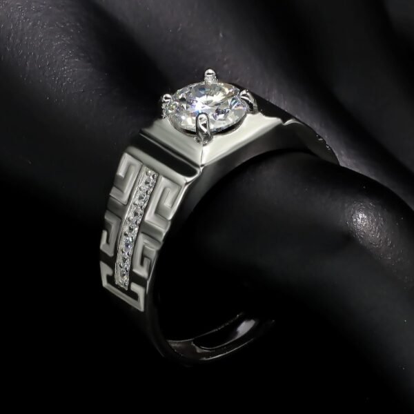 Eleganio Men's VVS Moissanite Diamond Ring - Image 5